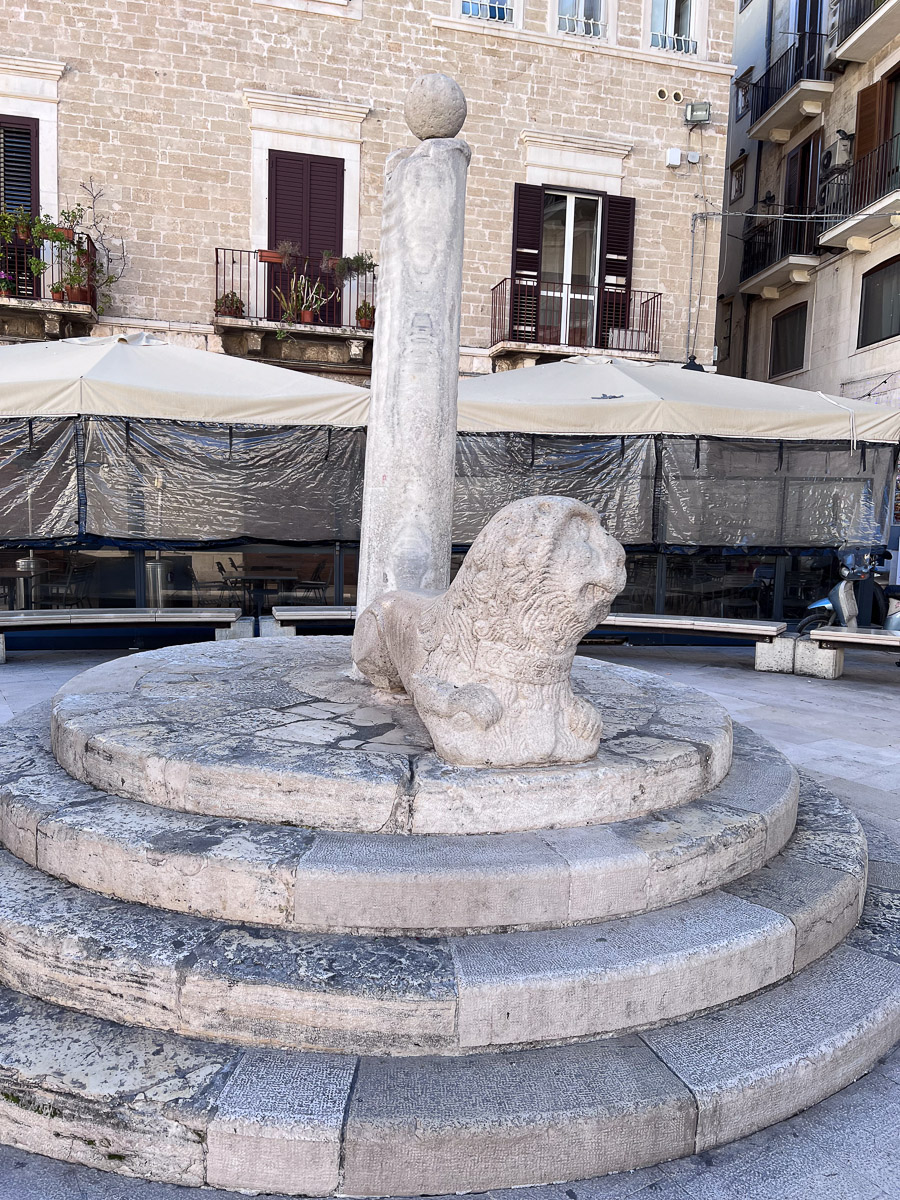 Bari, Italy - Column of Shame or Column of Justice